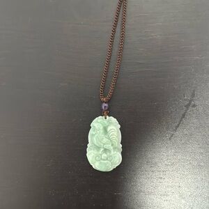 Rooster Icy Green “Shui” Water Jade Purple Water Pearl Cord Necklace